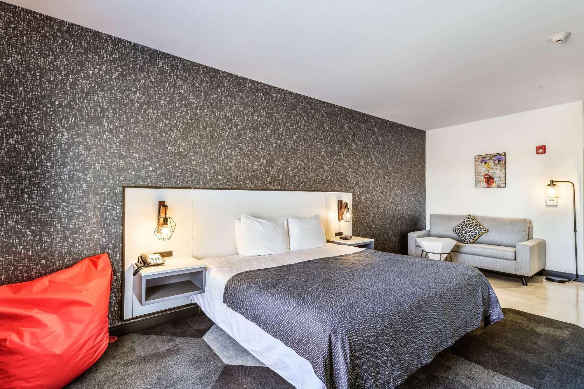 Hy-Lo Hotel, Ascend Hotel Collection Calera Eksteriør bilde